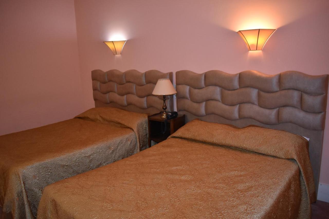 Hotel Le Sauvage Tournus Ngoại thất bức ảnh