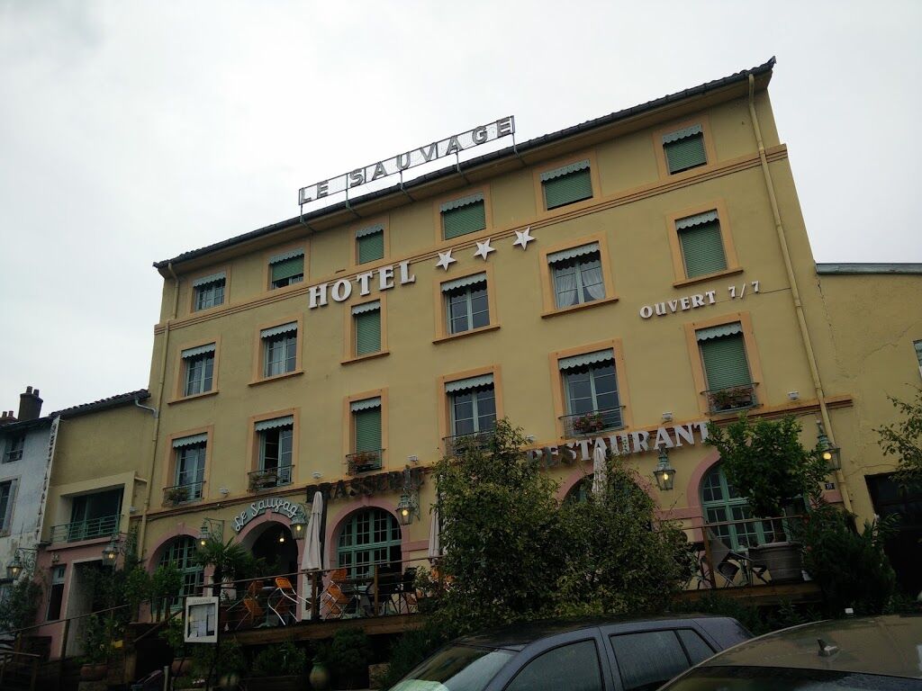 Hotel Le Sauvage Tournus Ngoại thất bức ảnh